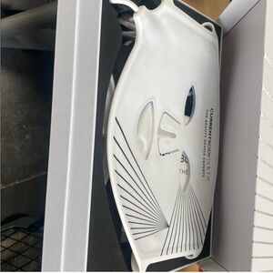 White LED Face Mask by CurrentBody